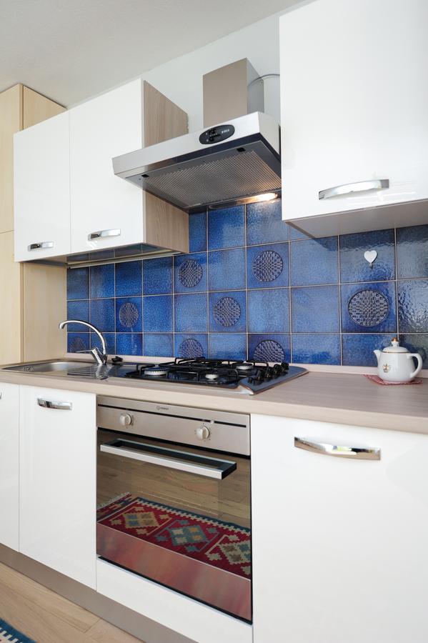 Blue Lagon Five Stars Holiday House นีซ ภายนอก รูปภาพ
